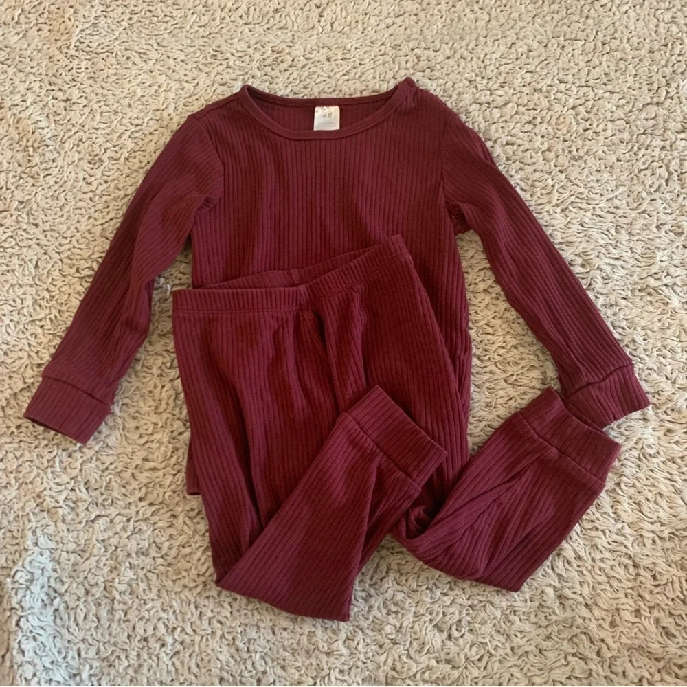 H&M Maroon Ribbed Knit Set - Picture 1 of 7